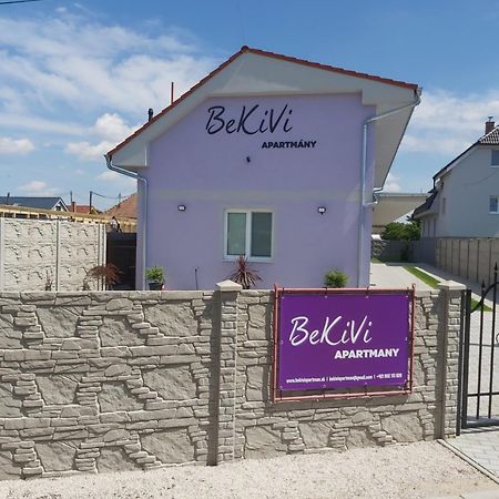 Bekivi Apartmany Dunajská Streda Exteriör bild